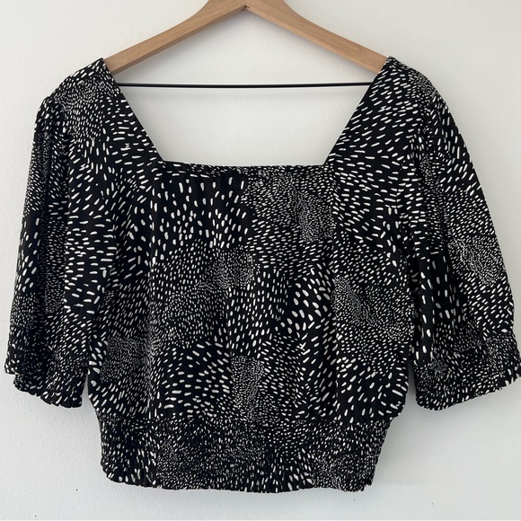 Roxy Sassy Crop Top - Picture 1 of 7